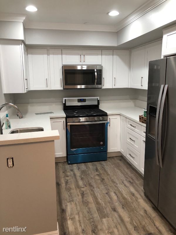 Building Photo - 12671 Briarglen Loop