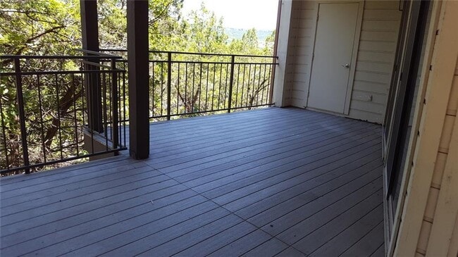 Building Photo - 6000 Shepherd Mountain Cove