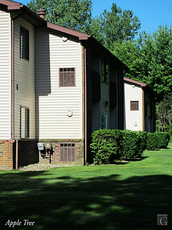 Building Photo - 1249 Greenhouse Rd