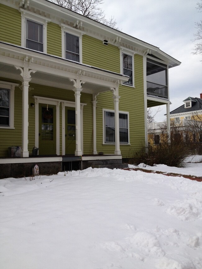 Side Porch/Main Entrance - 8 Orchard St