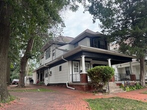 Building Photo - 724 N 25th St