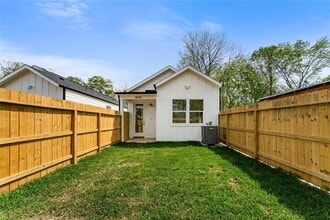 Building Photo - 8506 Wileyvale Rd