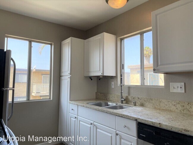 Foto del edificio - 2 br, 2 bath House - 565 Moss St #19