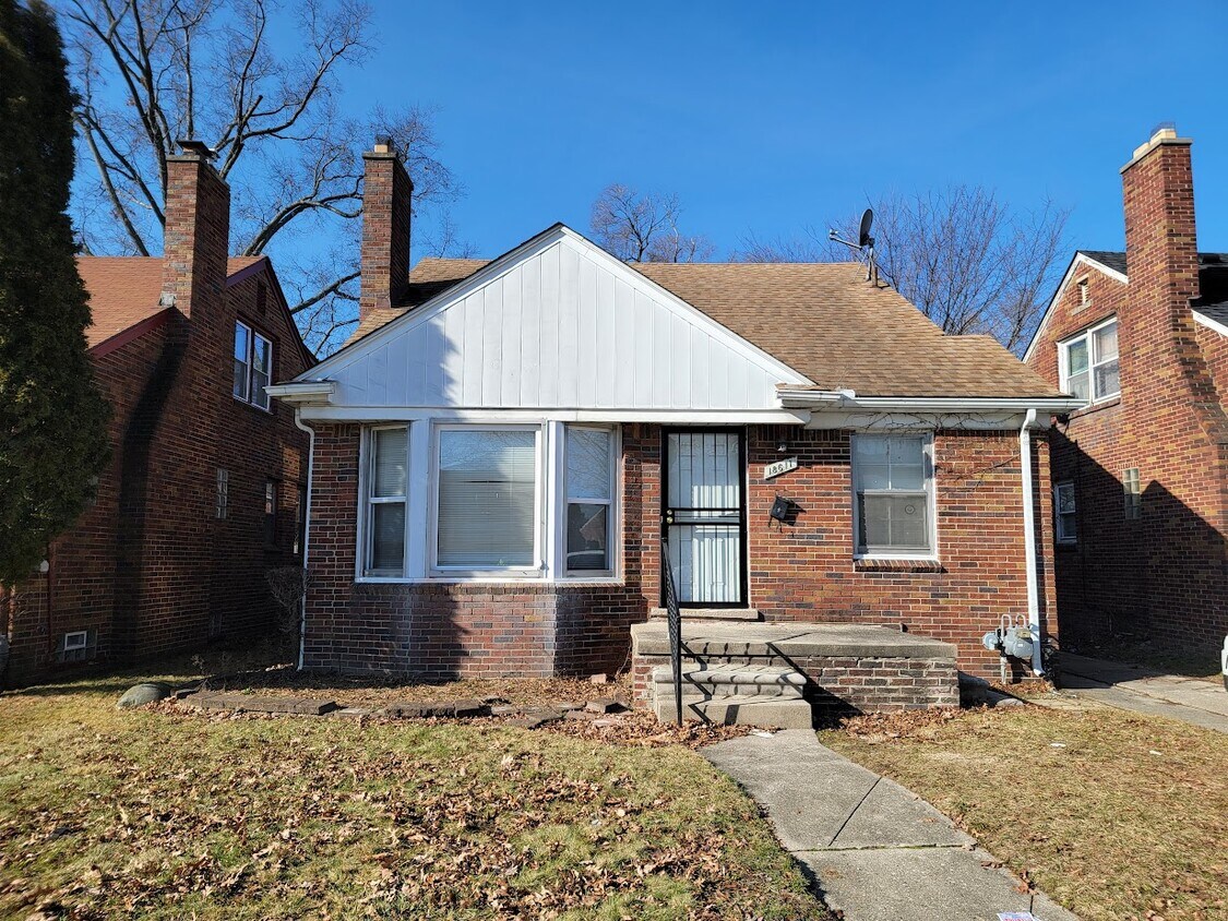 Primary Photo - 18611 Birwood St
