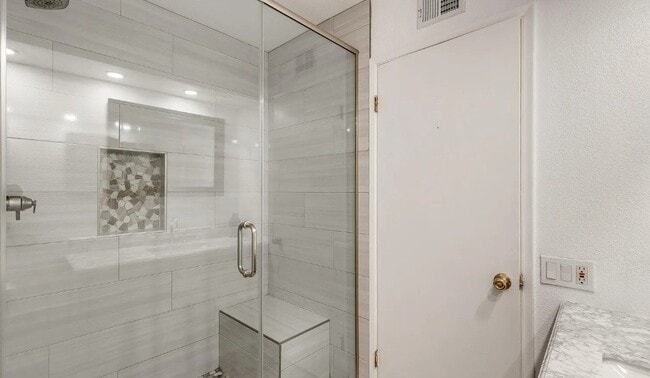 Building Photo - 9214 N 54th Ave