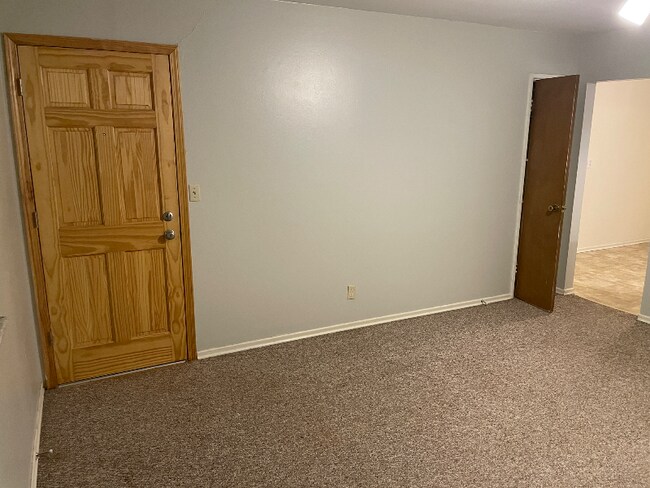 Foto del edificio - 1103 W James Blvd