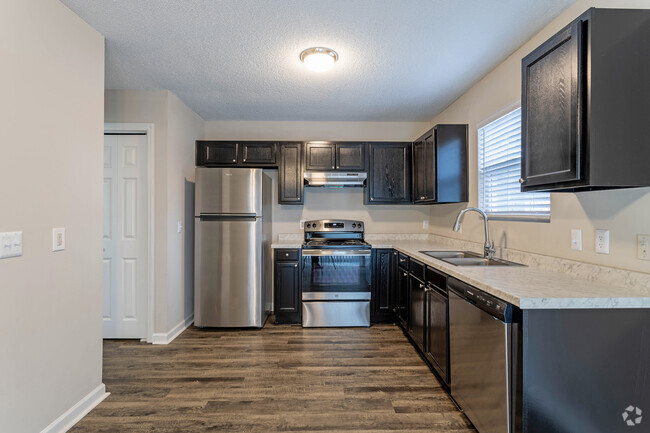 Interior Photo - Diamond Townhomes