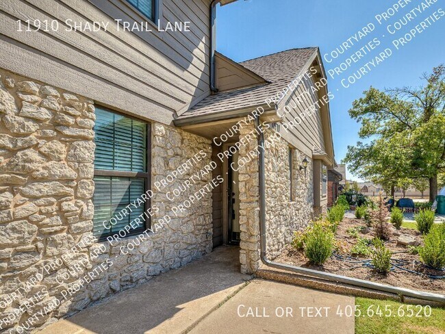 Building Photo - For Lease in Quail Creek!