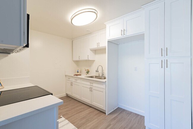 Foto del interior - MAGNOLIA WEST APARTMENTS- RIVERSIDE, CA