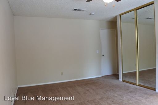 Building Photo - 3 br, 2 bath House - 1014 East Landsford S...