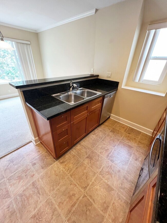 Foto del edificio - 2 Bed/2 Bath Condo at Villa La Jolla!