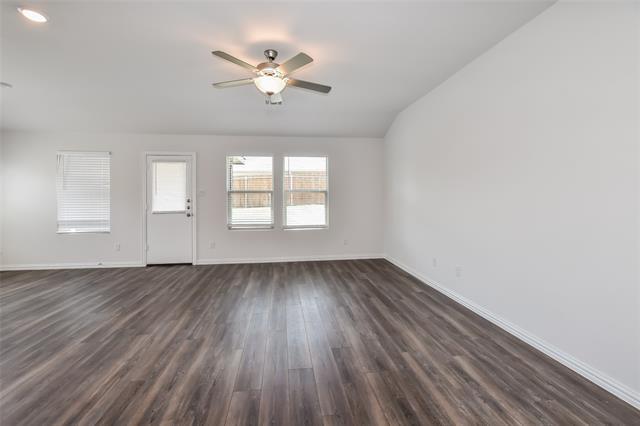 Building Photo - 380 Mohan Dr