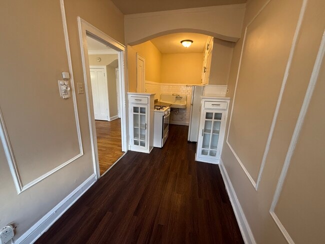 Building Photo - 2801 N Keating Ave