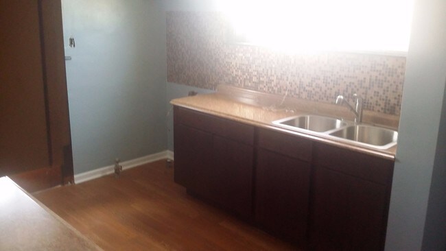 Foto del edificio - 7940 S Elizabeth St