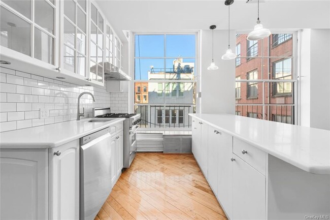 Foto del edificio - 81 Wooster St