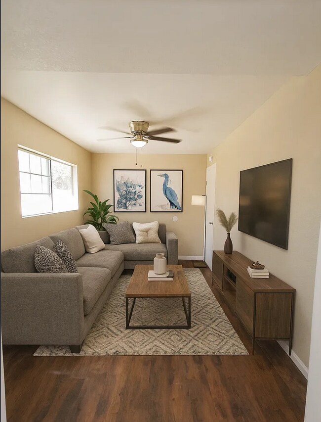 Foto del edificio - 1825-1822 E 64th St
