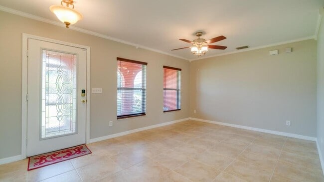 Foto del edificio - 8130 Fountain Mist Blvd