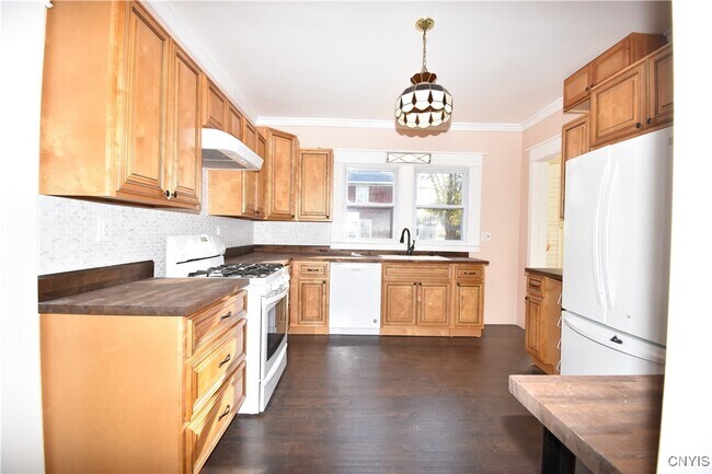 Foto del edificio - 248 East Ave