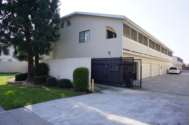 Foto del edificio - 23751 Arlington Ave