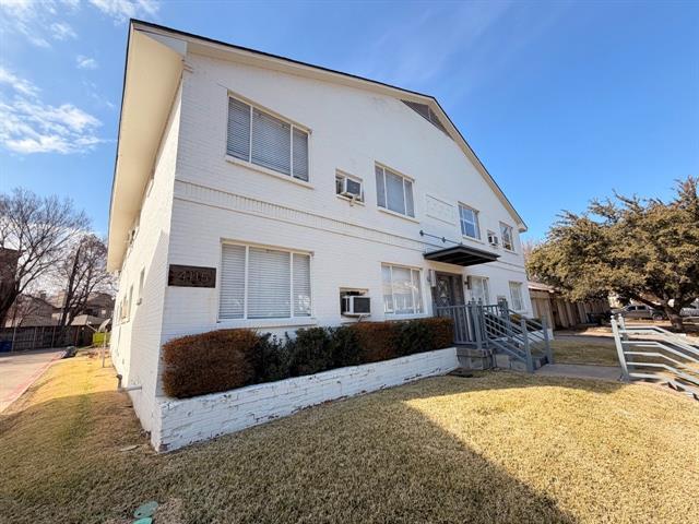 Foto del edificio - 4115 Douglas Ave