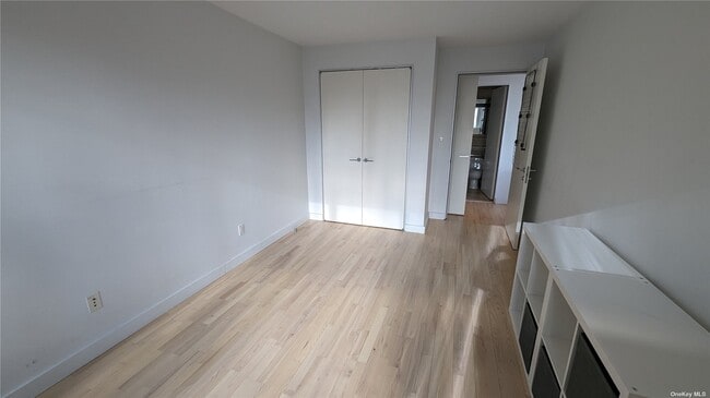 Building Photo - 322 W 57th St