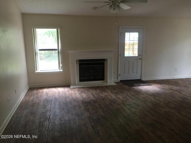 Building Photo - 5058 Acre Estates Dr
