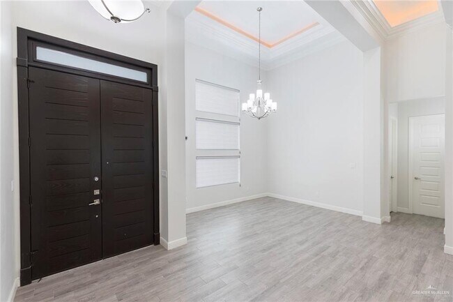 Foto del edificio - 2200 S 10th St