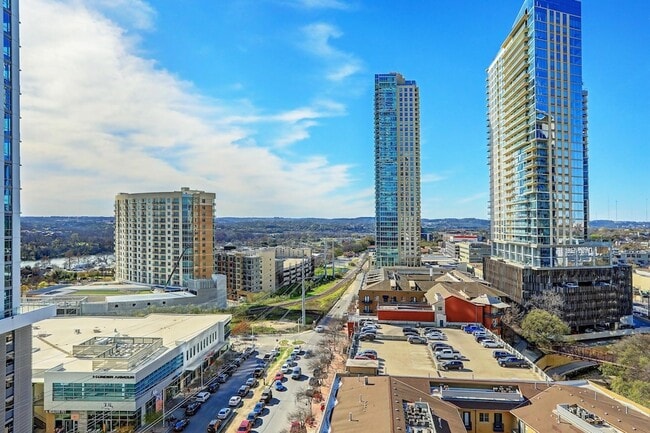 Foto del edificio - 301 West Ave