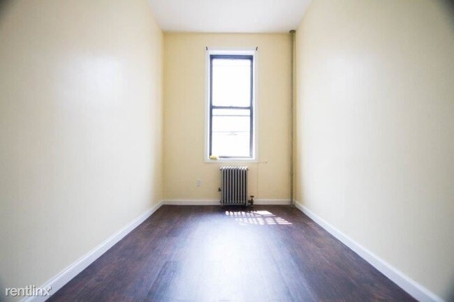 Building Photo - 2 br, 1 bath Apartment - 274 Irving Ave