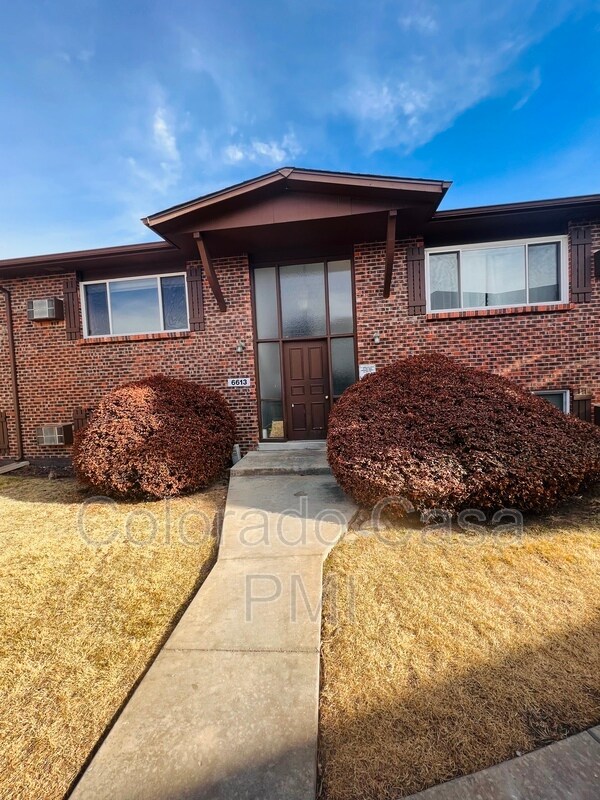 Primary Photo - 6613 Dublin Loop W