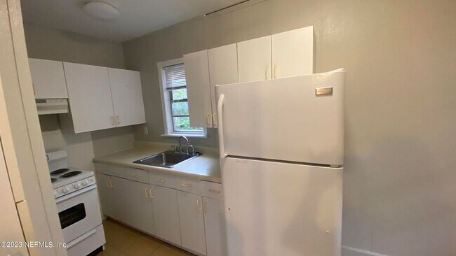 Photo - Garage apartment with large patio!!