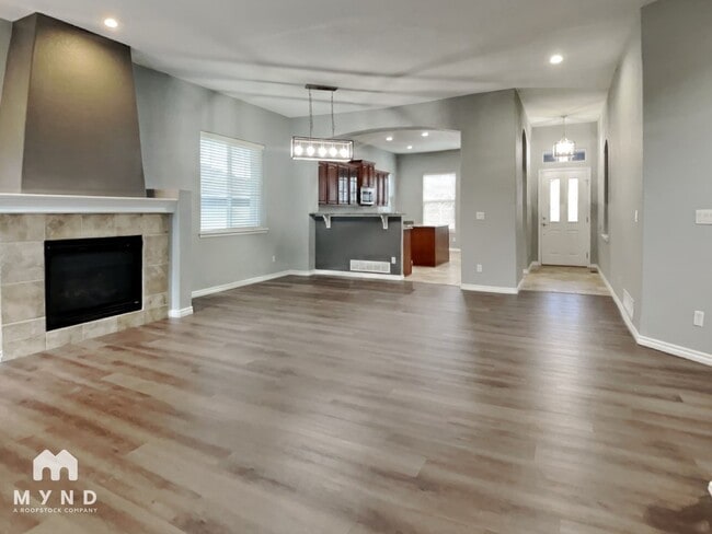 Building Photo - 10835 Heatherton St