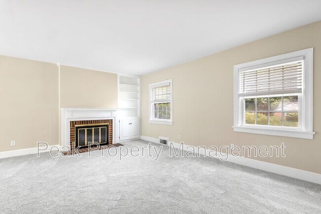 Foto del edificio - 6623 Wexford Ln