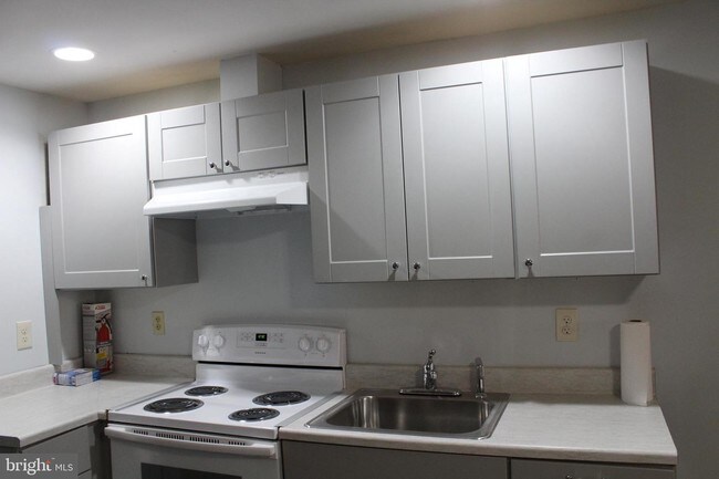 Foto del edificio - 3986 Red Deer Cir