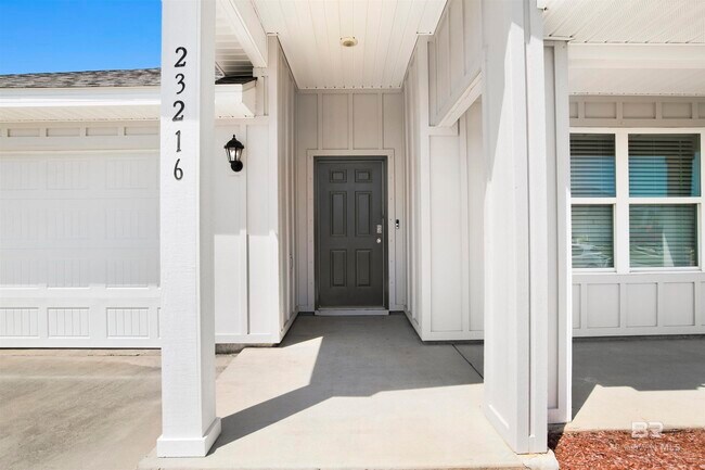 Foto del edificio - 23216 Shadowridge Dr