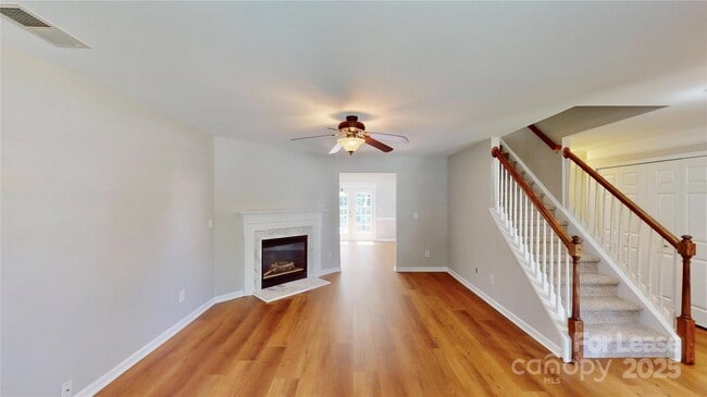 Building Photo - 1838 Chinchester Ln