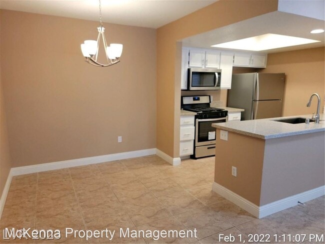 Building Photo - 1 br, 1 bath House - 1909 Villa Palms Cour...