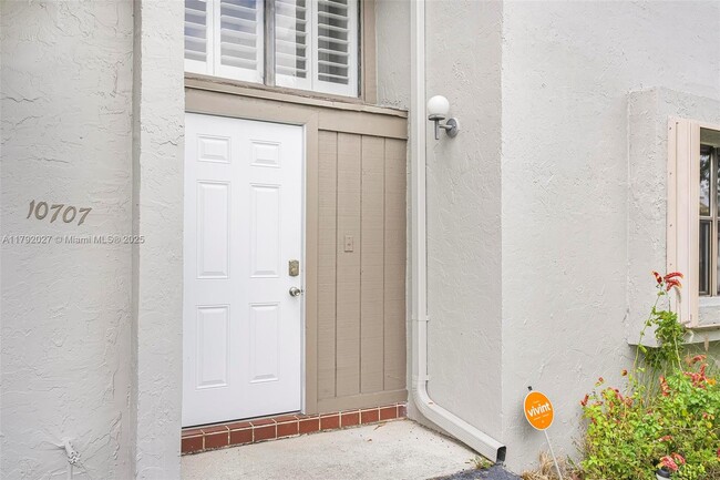 Foto del edificio - 10707 SW 113th Pl