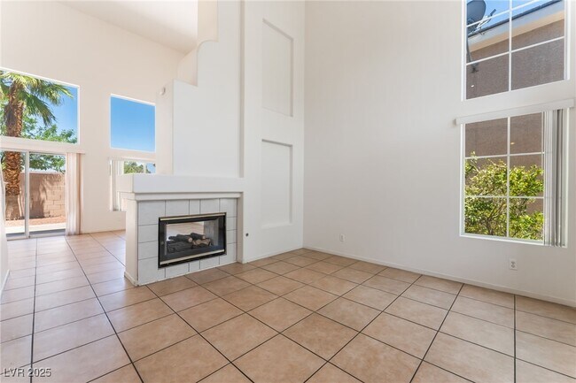 Foto del edificio - 10308 Forum Hills Pl