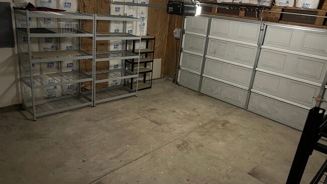 Building Photo - 220 Outlaw St