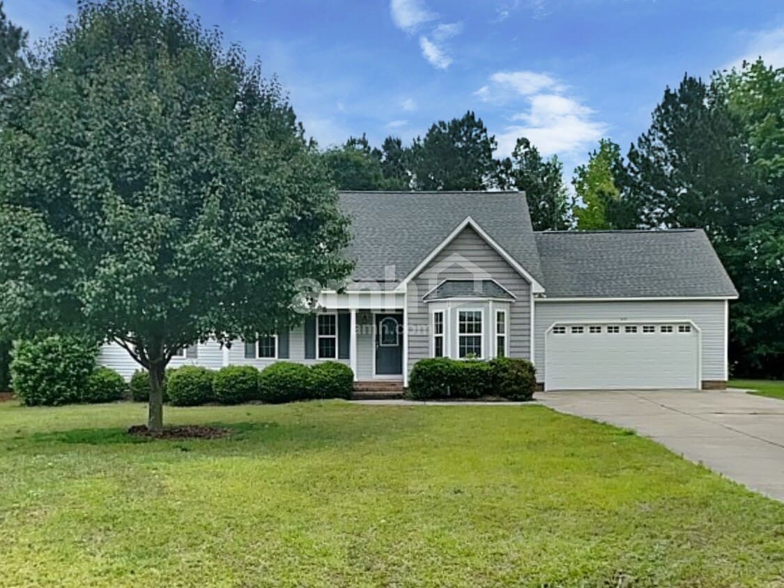 Primary Photo - 163 Bluestone Dr