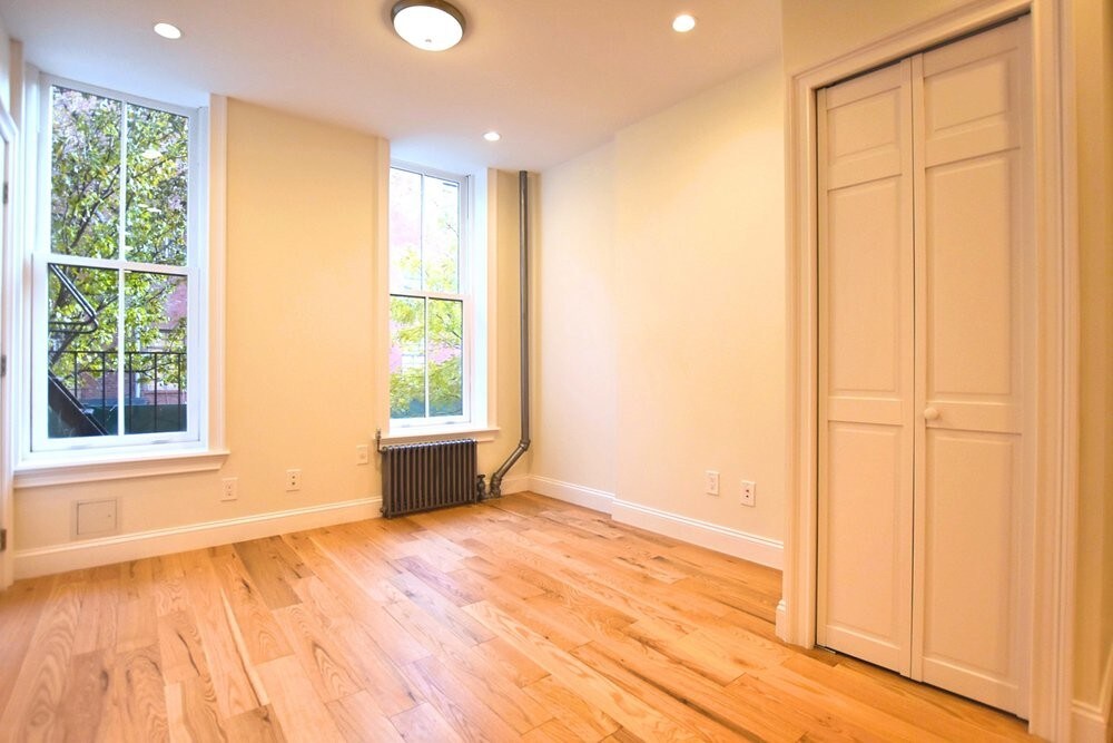 Building Photo - 89 Christopher St