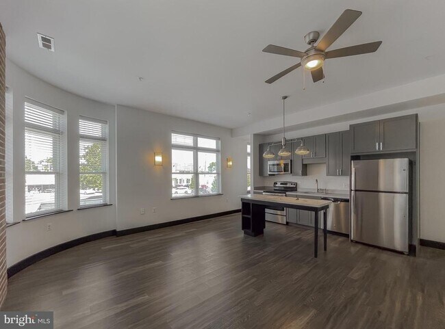 Foto del edificio - 22680 Washington St