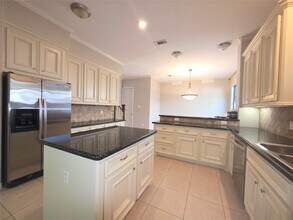 Building Photo - 1898 Longmire Rd