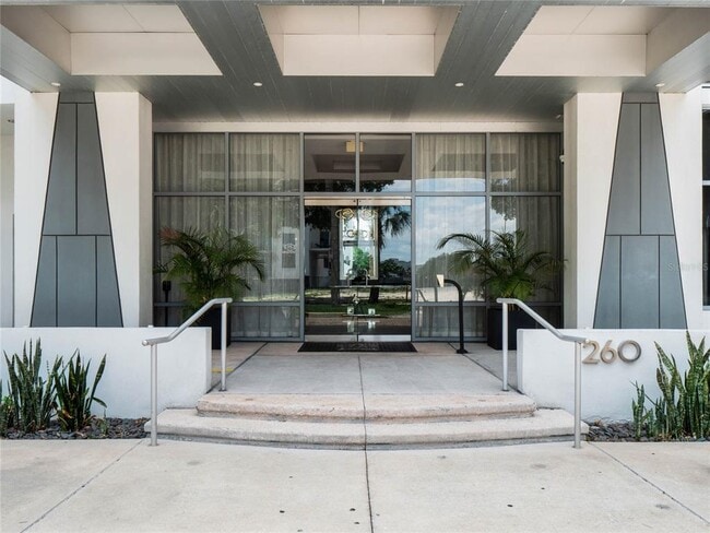 Building Photo - 260 S Osceola Ave