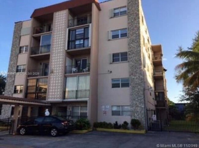 Building Photo - 3640 NW 9th St