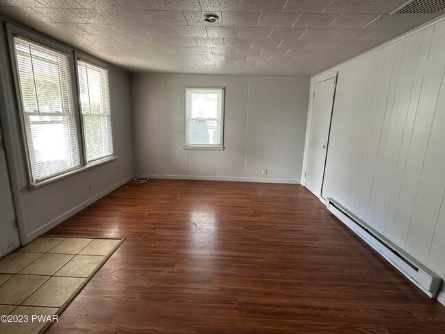 Foto del edificio - Great rental, close to stores, restaurants...