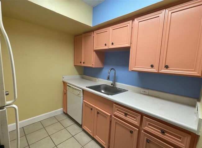 Foto del edificio - 5617 Bissonnet St
