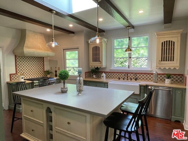 Foto del edificio - 309 Crescent Dr