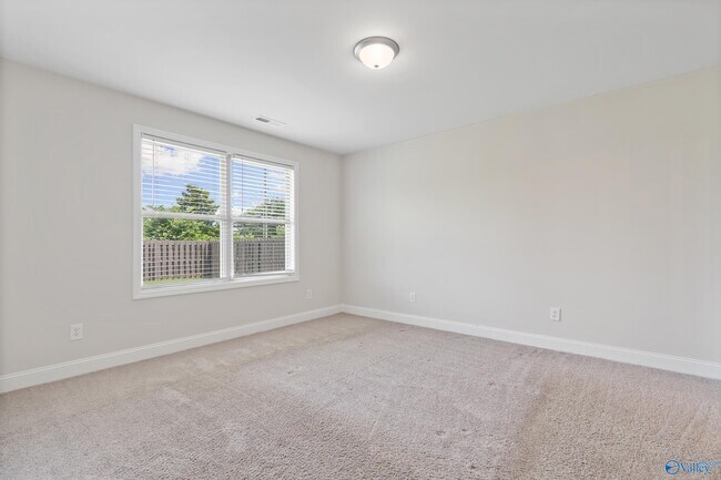 Foto del edificio - 191 Cherry Laurel Dr